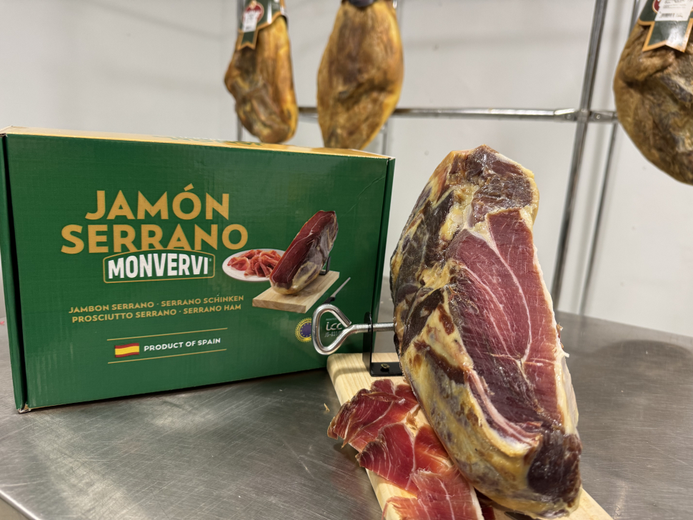 Хамон Serrano Monvervi без кістки 1.8-2 кг з підставкою і ножем
