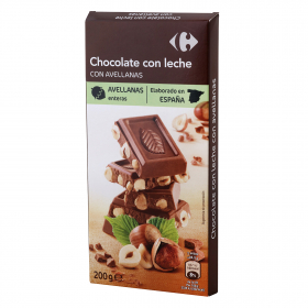 Молочный шоколад с лесным орехом con leche con avellanas enteras Carrefour 200 грамм